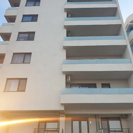 Studio Papaya Beach Apartament *